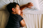 5 claves para lograr que tu hijo duerma la siesta