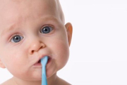 Bebés que nacen con dientes