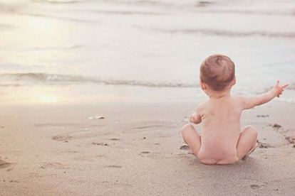 ¿Puedo llevar al bebé a la playa?