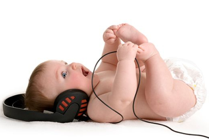 Beneficios de la música en bebés prematuros