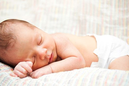 Bebés nacidos en fin de semana tienen más probabilidades de morir
