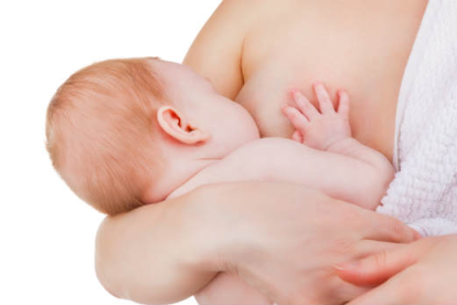 ¿Es posible que el bebé haya ganado poco peso por tomar sólo leche materna?