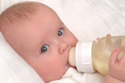 Cómo extraer y conservar la leche materna