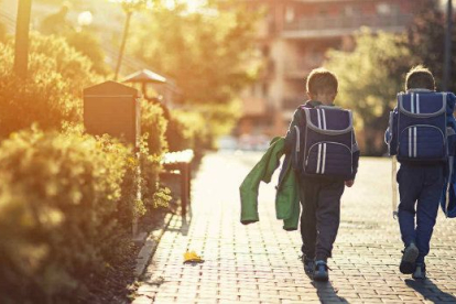 Mochilas seguras: ¿Por qué es importante cuidar lo que nuestros hijos llevan al colegio?