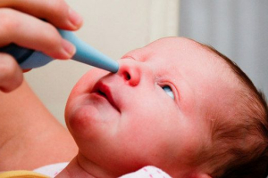 ¿Cómo limpiar la nariz del bebé?