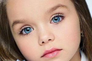 La niña más bella del mundo es rusa y tiene sólo 6 años