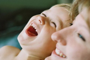 6 señales de que tu hijo es feliz