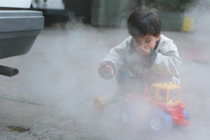 Contaminación ambiental perjudica la atención en niños